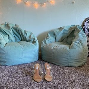 Size 6 1/2 Steve Madden Clear Heels